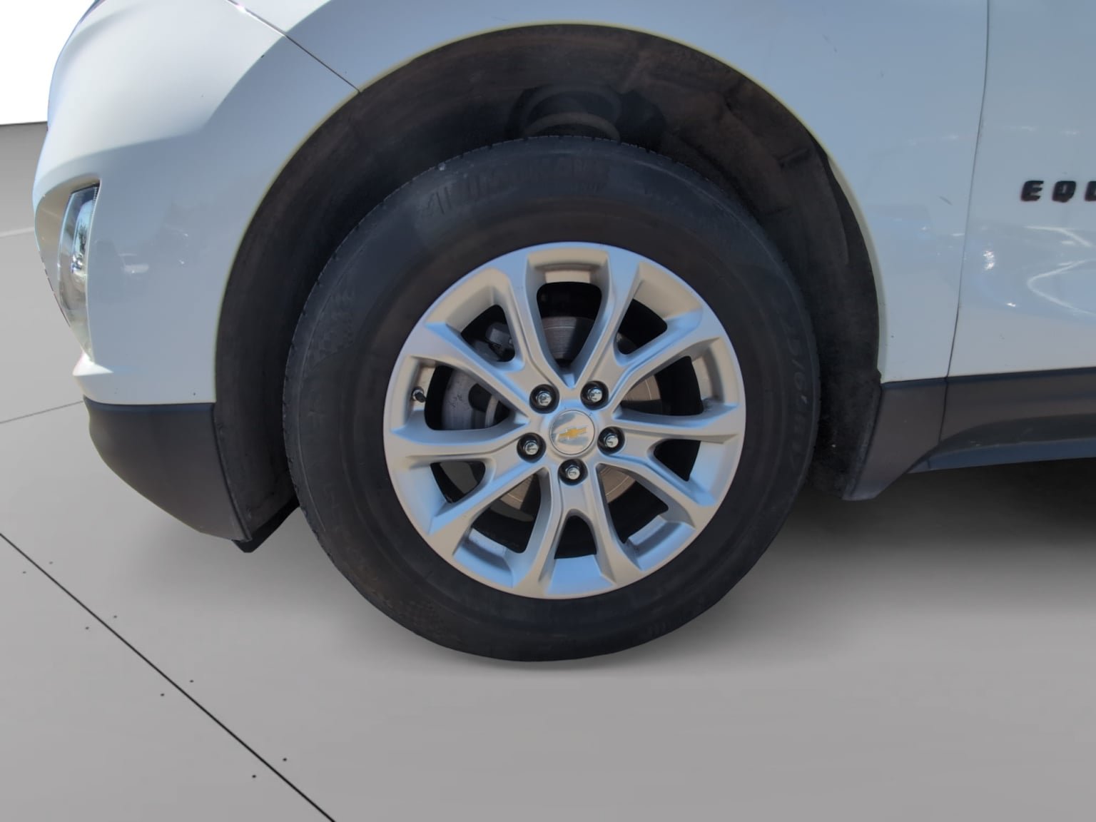 Used 2020 Chevrolet Equinox LS w/ LS Convenience Package FWD image 9