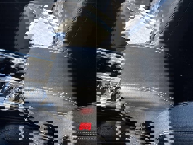 Used 2021 Ford Explorer XLT w/ Equipment Group 202A image 24