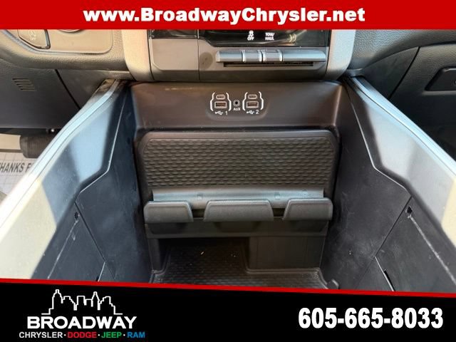Used 2023 RAM 1500 Big Horn AWD/4WD image 18
