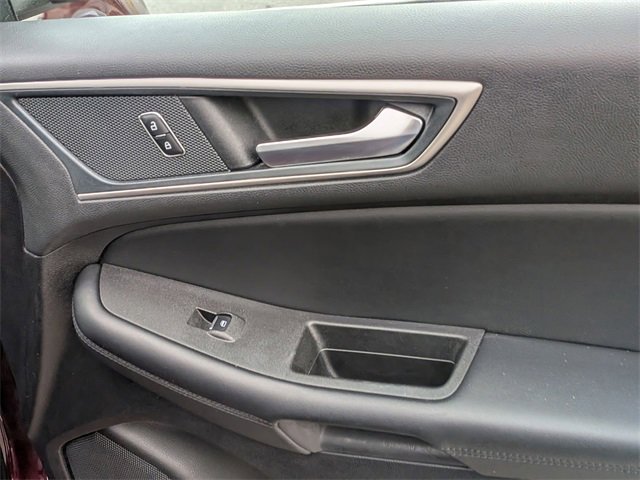 Used 2024 Ford Edge SEL image 35
