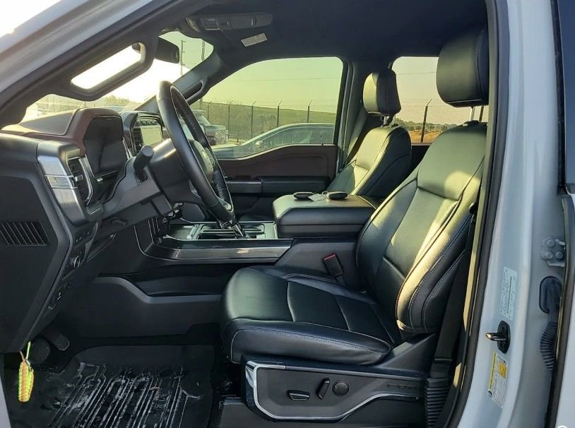 Used 2022 Ford F150 Lariat image 4