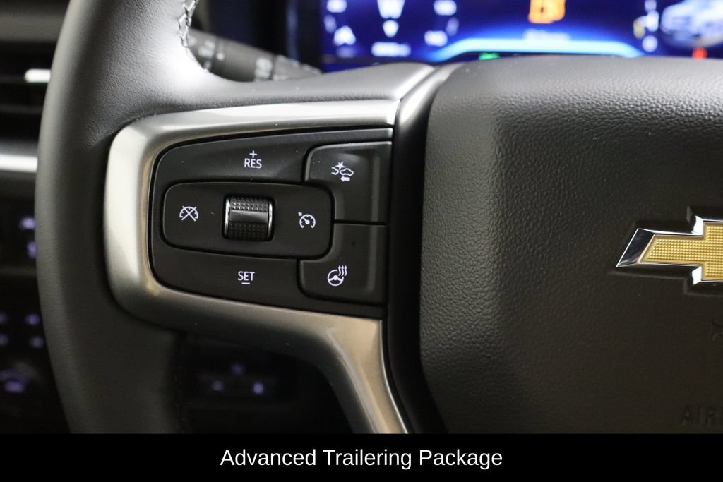 Used 2024 Chevrolet Tahoe Premier AWD/4WD image 8