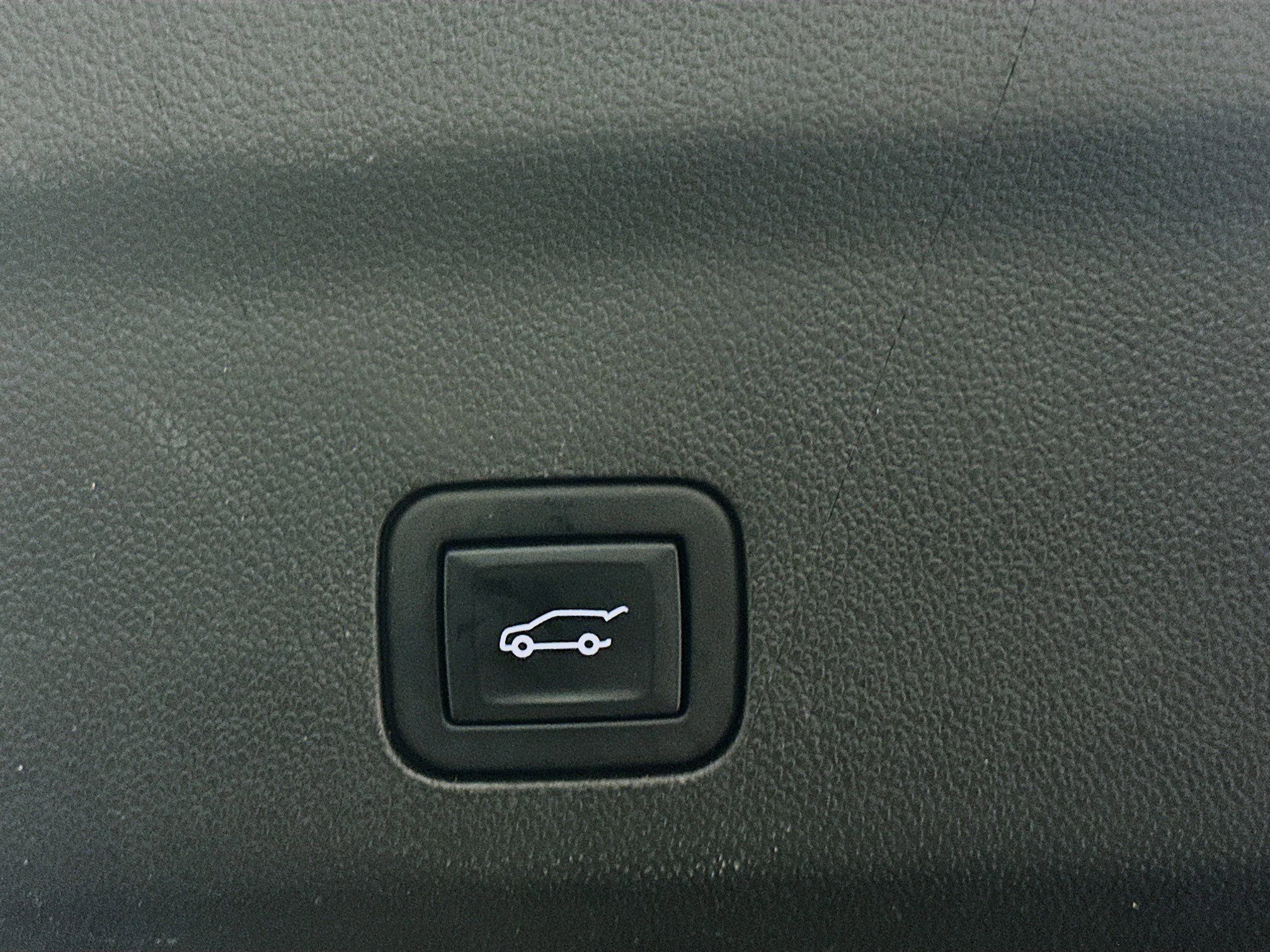 Used 2023 Chevrolet Tahoe Premier image 33