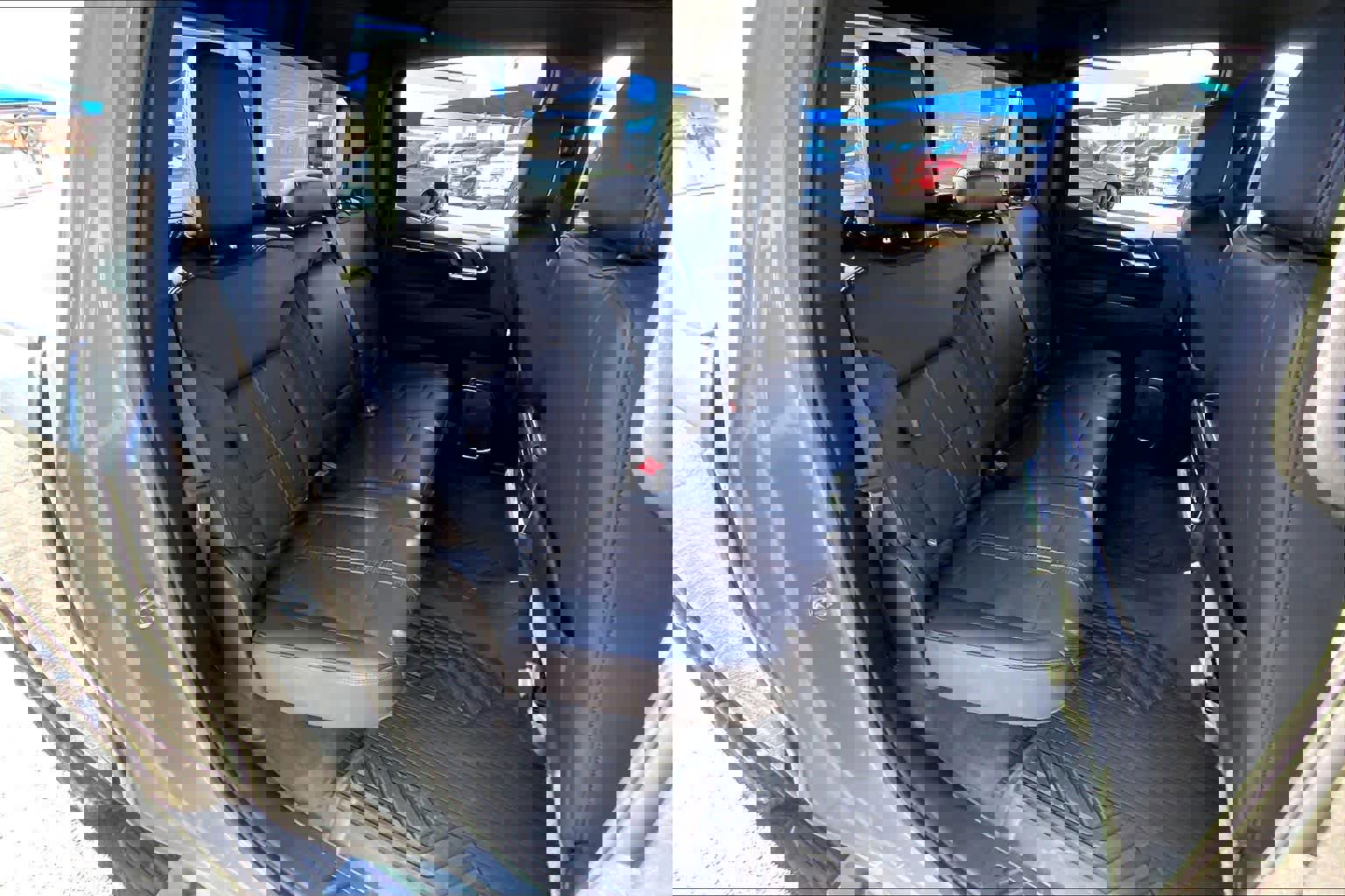 Certified 2024 Chevrolet Silverado 1500 High Country w/ Z71 Off-Road Package image 19