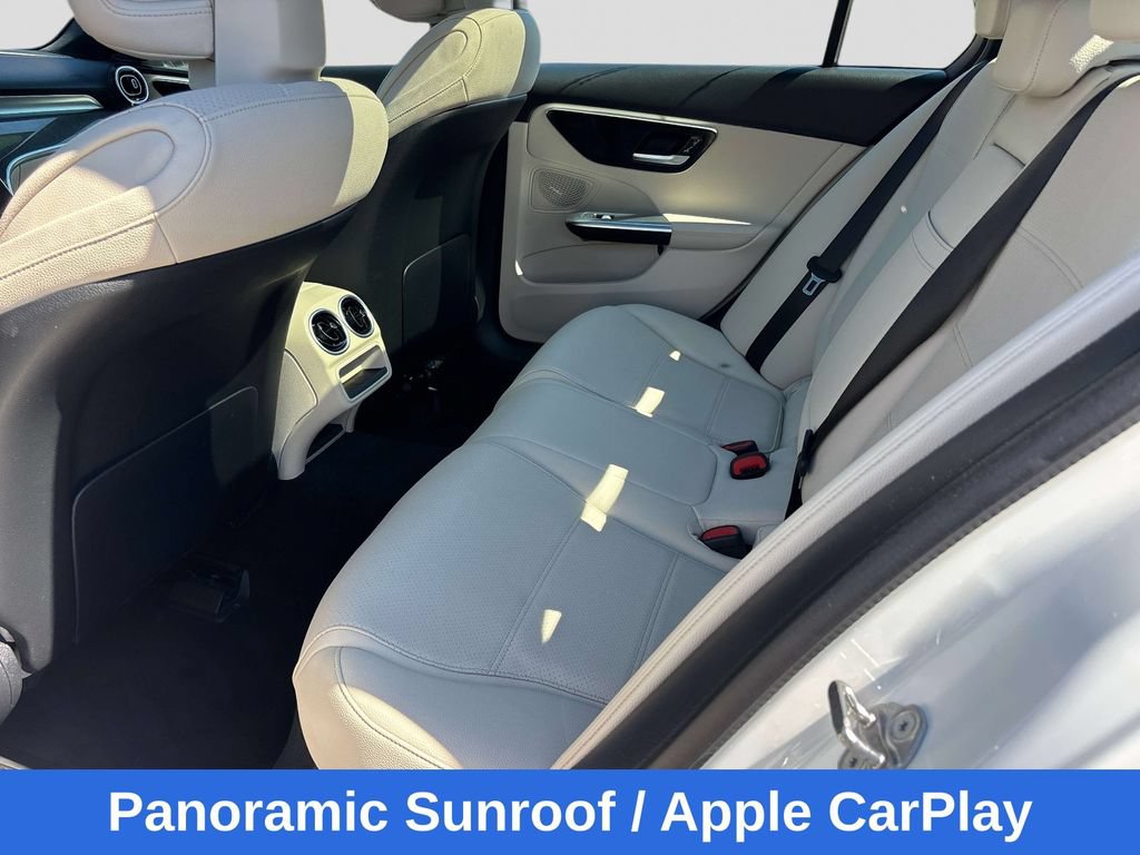 Used 2023 Mercedes-Benz C 300 4MATIC Sedan image 12