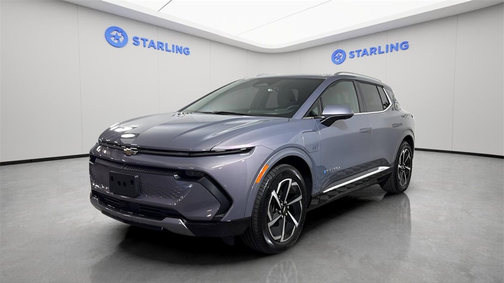 Used 2025 Chevrolet Equinox EV LT image 16