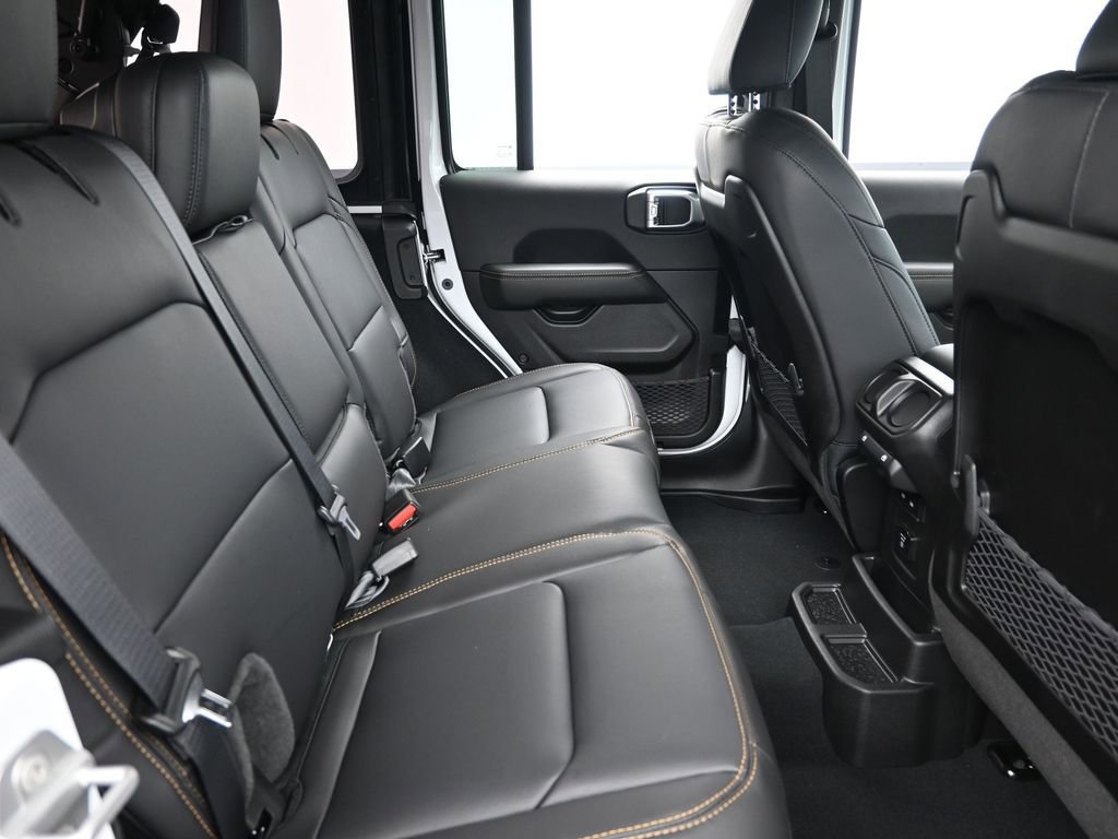 New 2025 Jeep Wrangler Sahara image 18