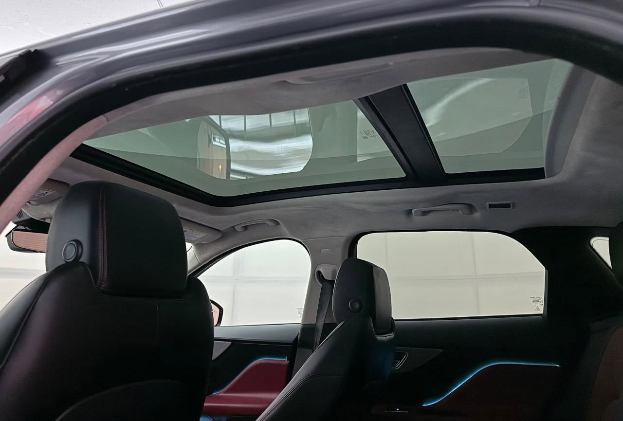 Used 2020 Jaguar F-PACE Checkered Flag image 23