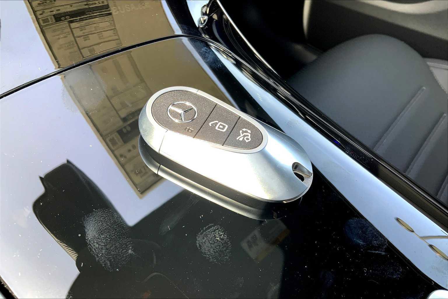 Certified 2025 Mercedes-Benz GLC 300 4MATIC image 21