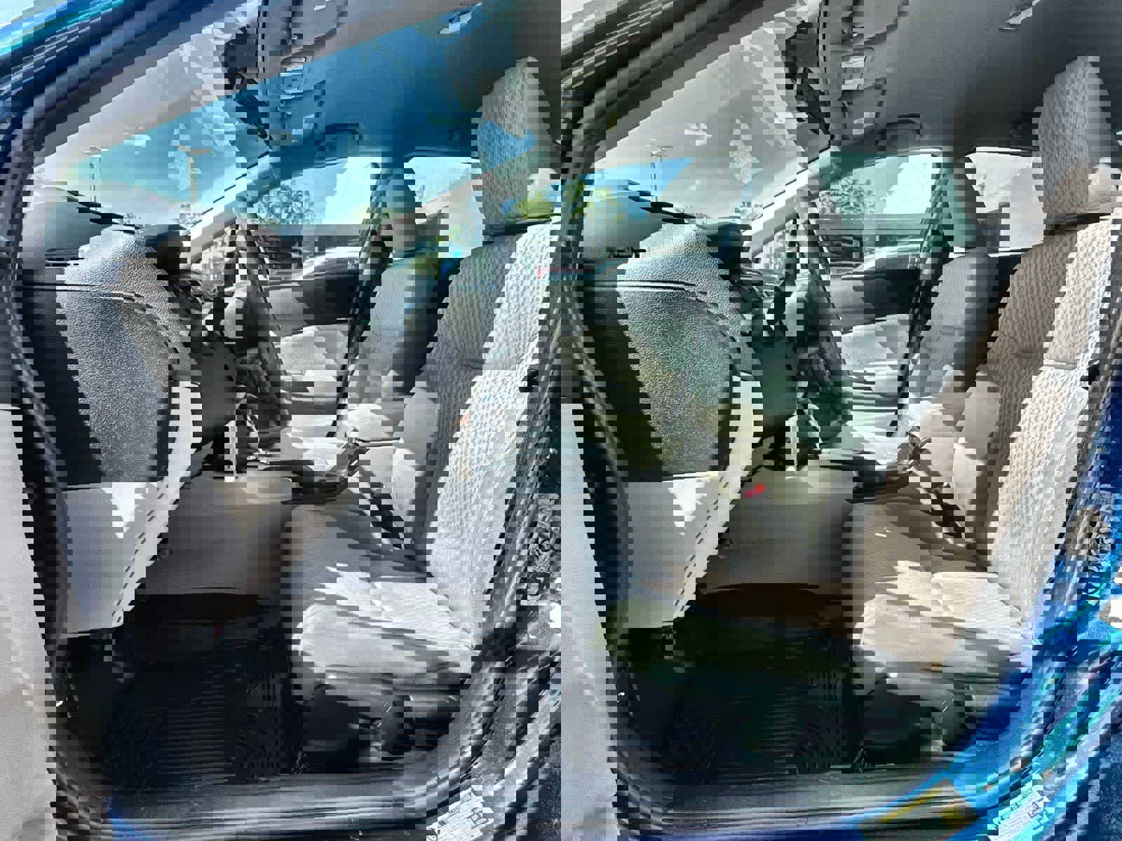 Used 2014 Honda Civic LX image 2