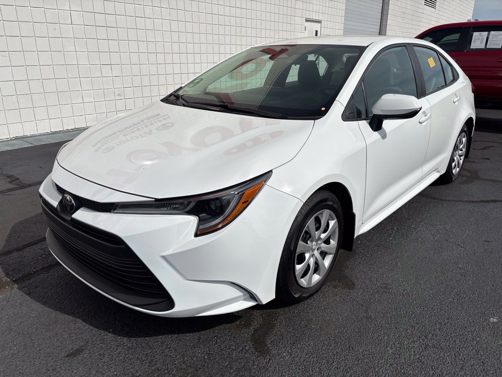 Used 2025 Toyota Corolla LE
