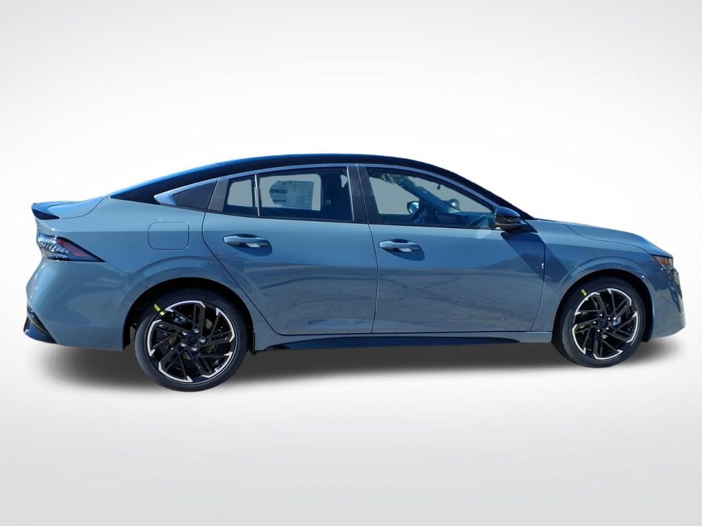New 2026 Nissan Sentra SR image 8