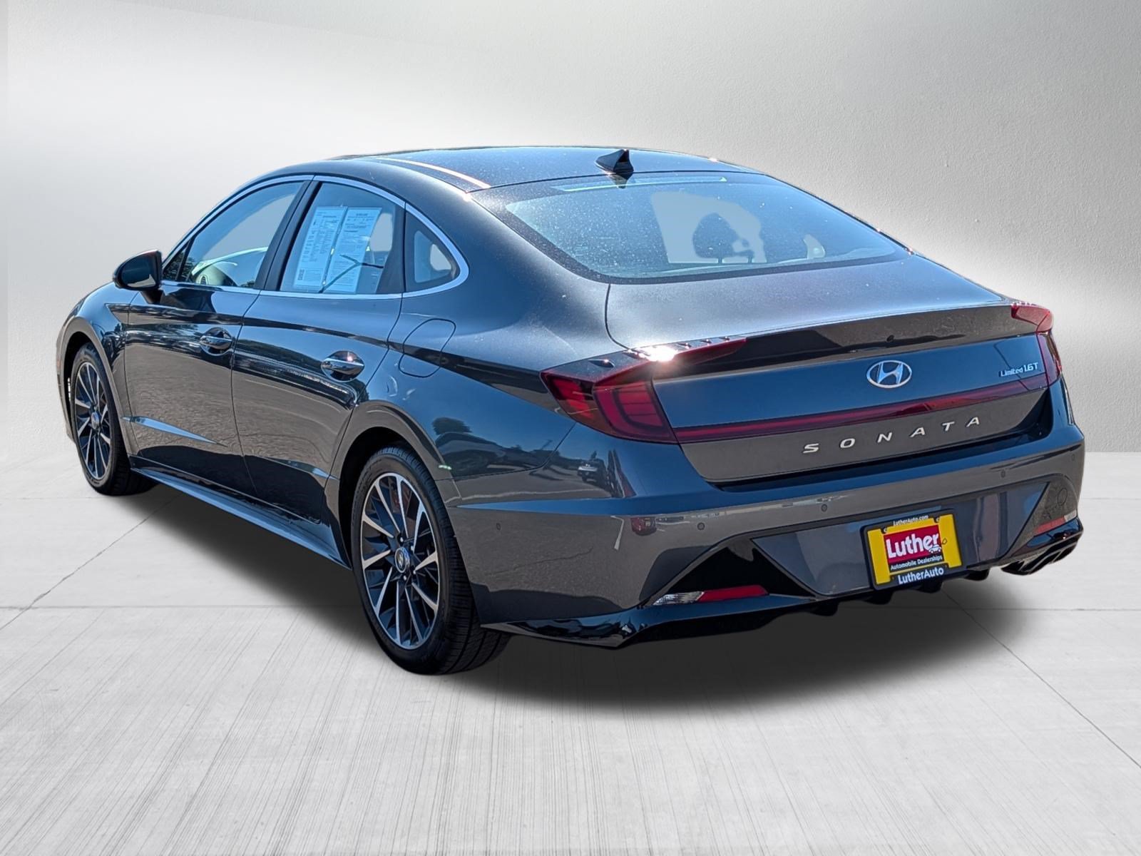 Certified 2023 Hyundai Sonata Limited FWD image 5