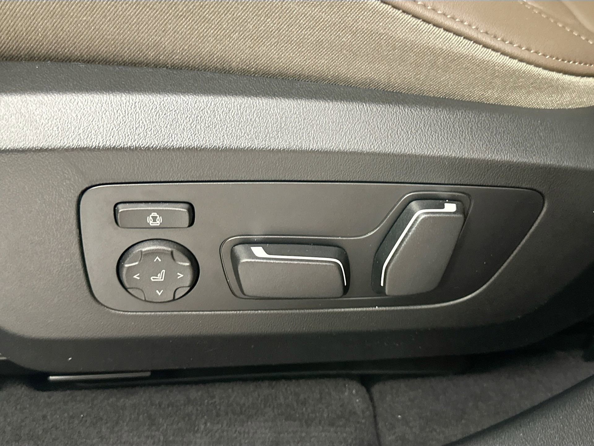 New 2026 BMW X3 xDrive30 w/ Premium Package image 19