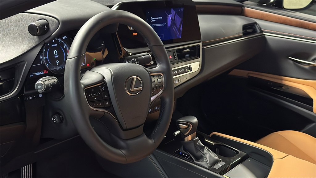 Used 2024 Lexus ES 350 w/ Premium Package image 26