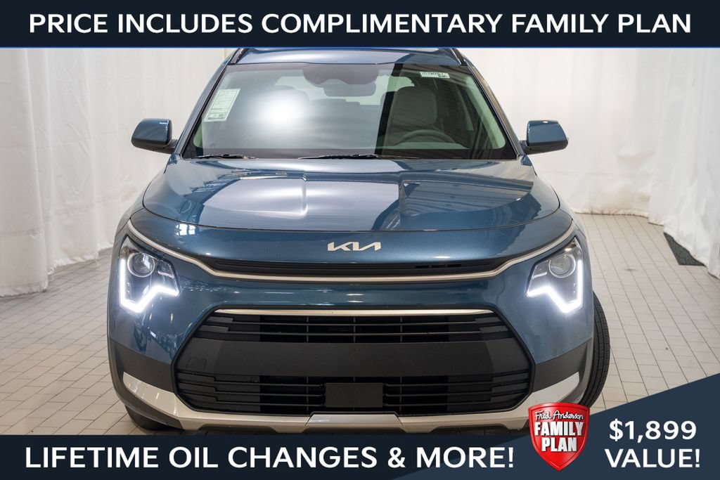 New 2026 Kia Niro EX FWD image 2