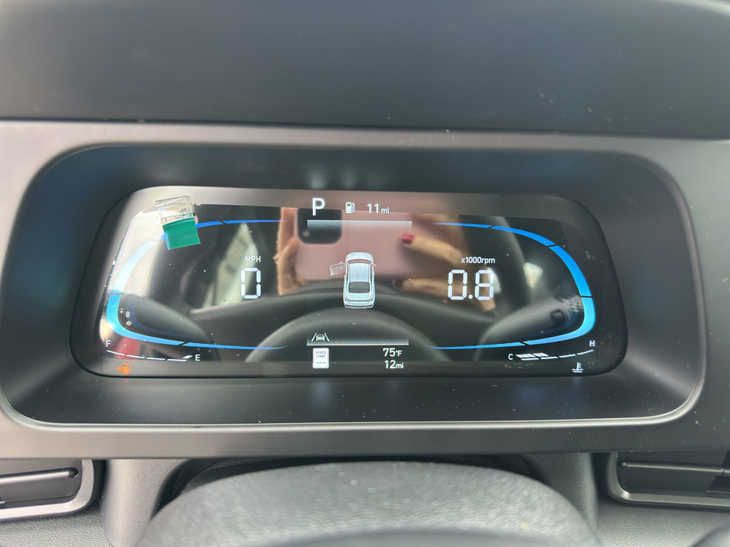 New 2025 Hyundai Elantra Sport image 18