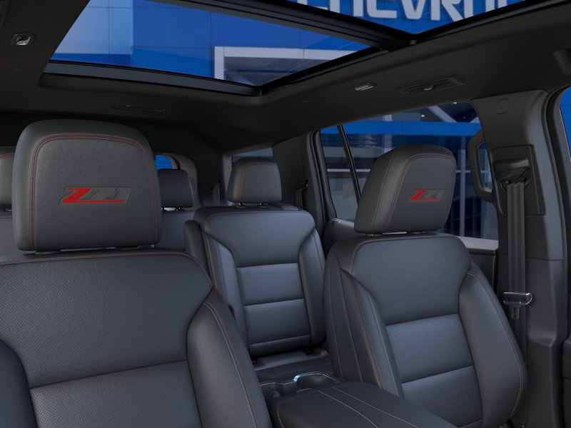 New 2026 Chevrolet Traverse Z71 w/ Enhanced Driving Package AWD/4WD image 26