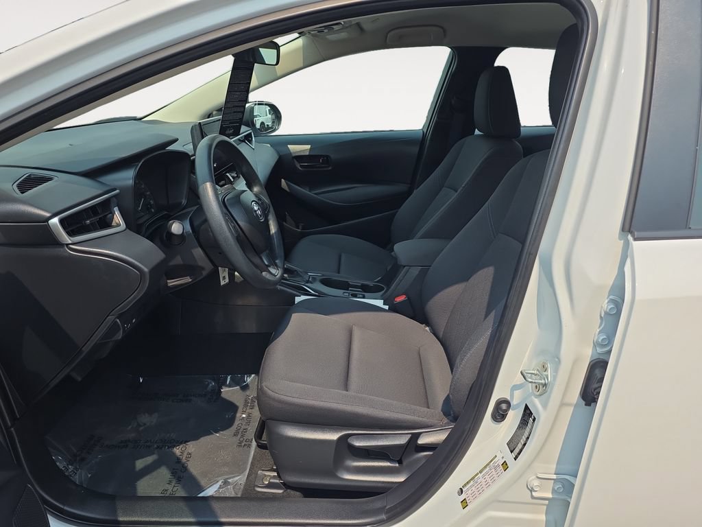 Used 2024 Toyota Corolla LE FWD image 15