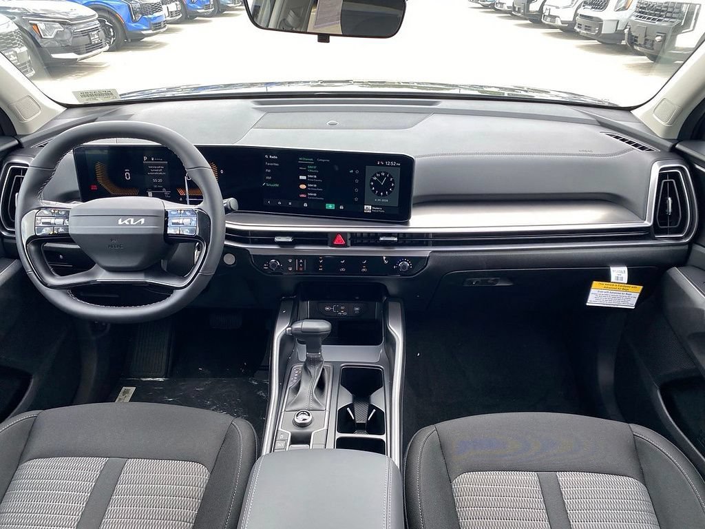New 2026 Kia Sorento LX FWD image 22
