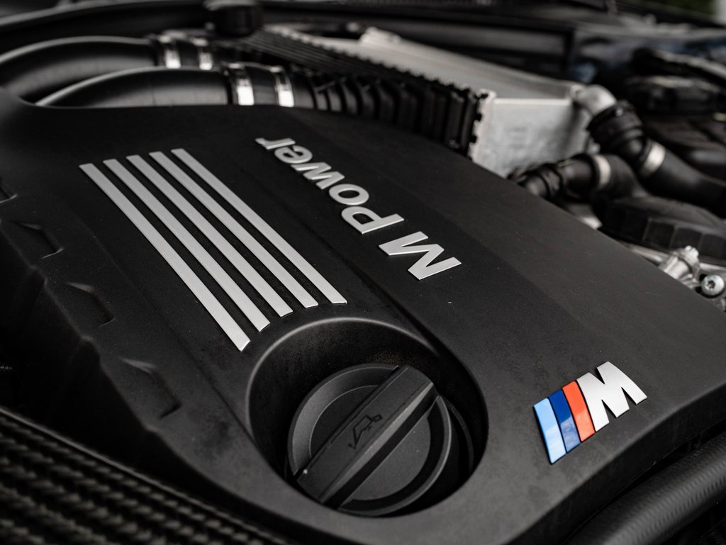 Used 2018 BMW M4 Convertible image 57