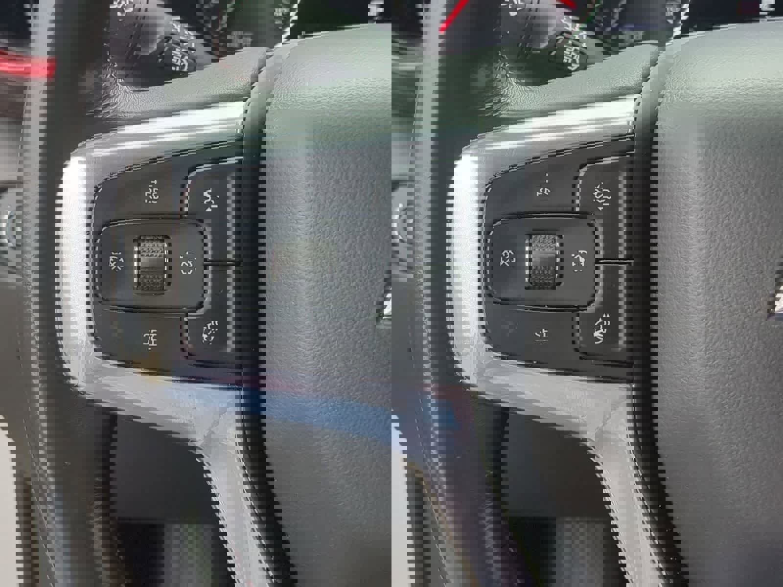 Used 2020 Chevrolet Blazer RS image 23