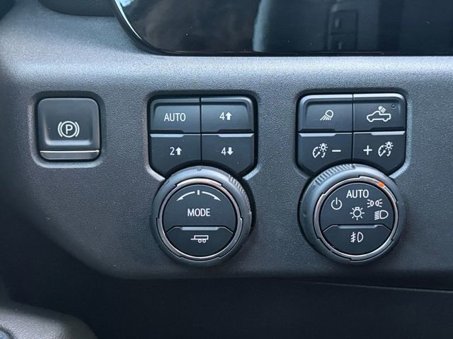 Certified 2024 Chevrolet Silverado 1500 LT Trail Boss w/ LT Trail Boss Premium Package image 5