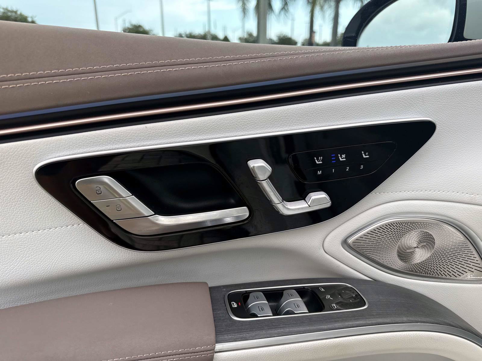 Certified 2023 Mercedes-Benz EQS 580 4MATIC Sedan image 17