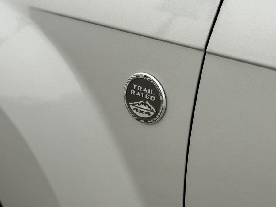 Used 2005 Jeep Grand Cherokee Limited AWD/4WD image 18