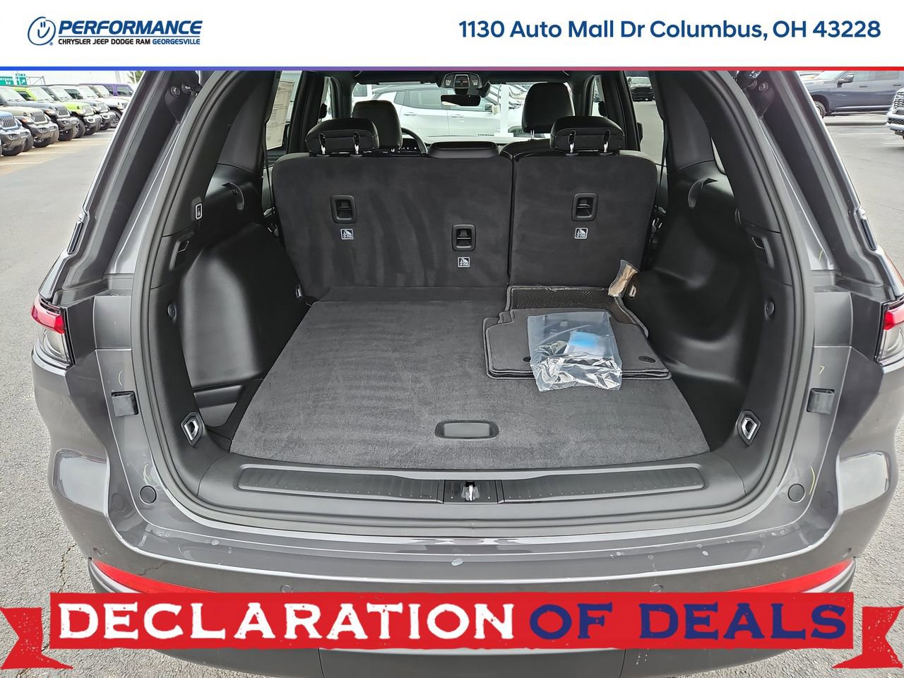 New 2026 Jeep Grand Cherokee Altitude image 11