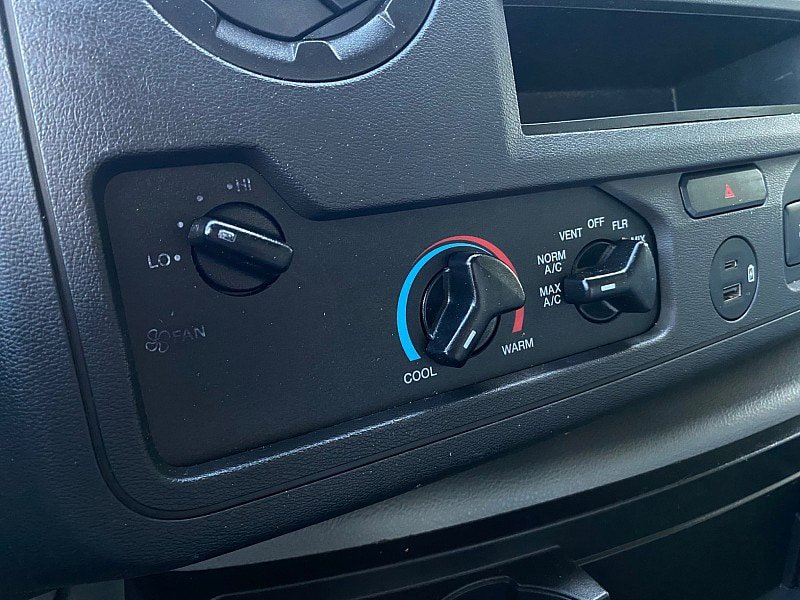 Certified 2021 Ford E-450 and Econoline 450 Super Duty w/ Power Windows & Locks Group image 41