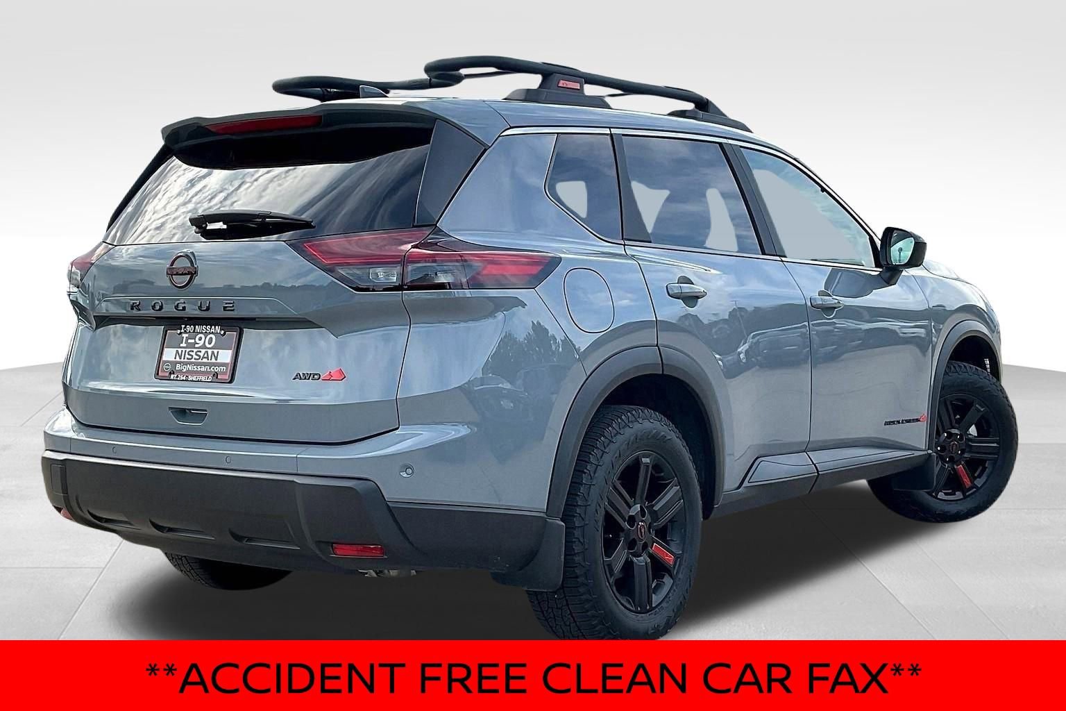 Certified 2025 Nissan Rogue SV image 4