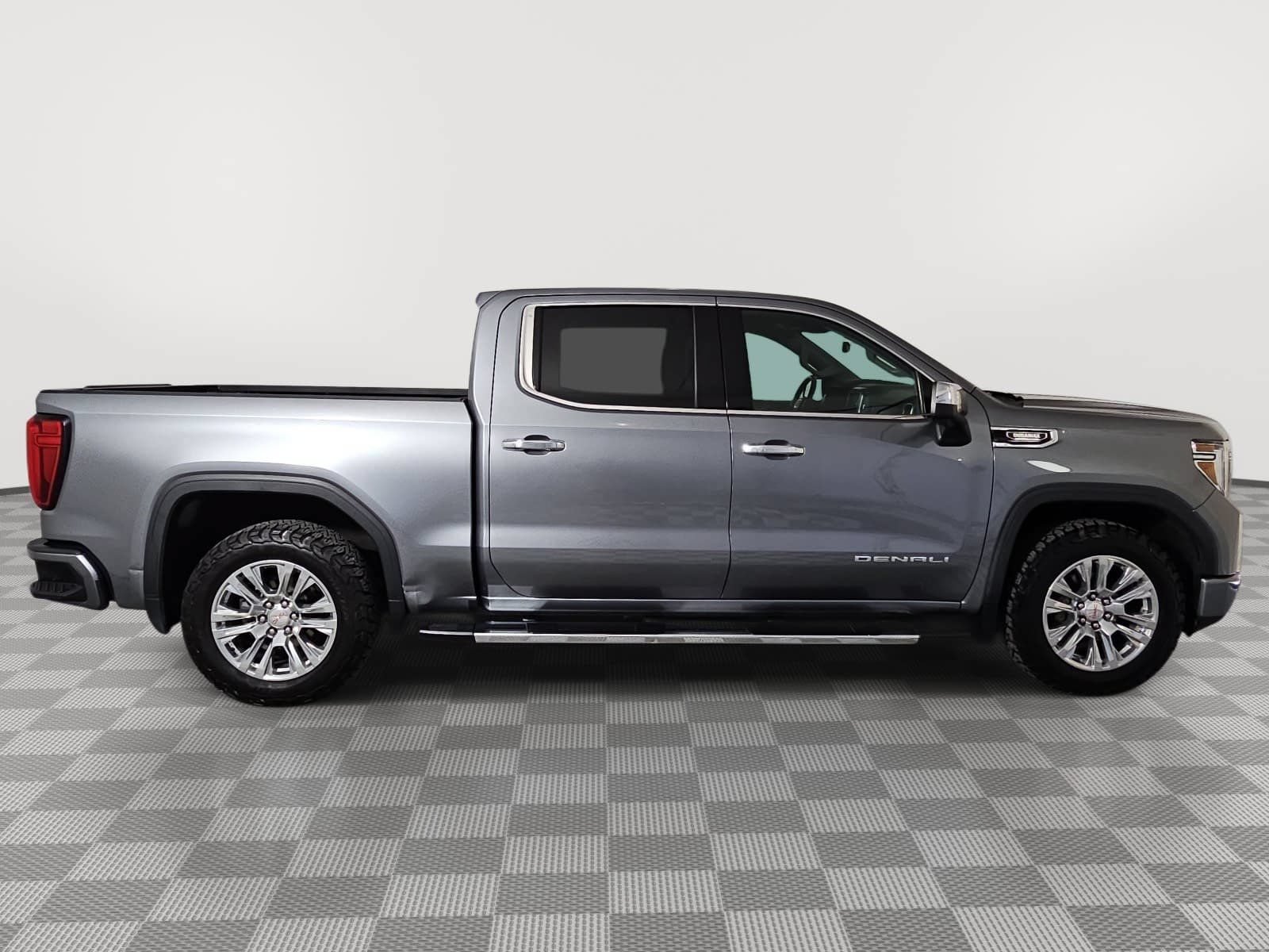 Used 2020 GMC Sierra 1500 Denali w/ Technology Package AWD/4WD image 9