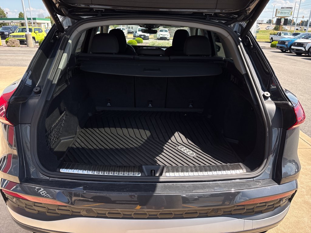 Used 2025 Audi Q5 Premium Plus AWD/4WD image 23