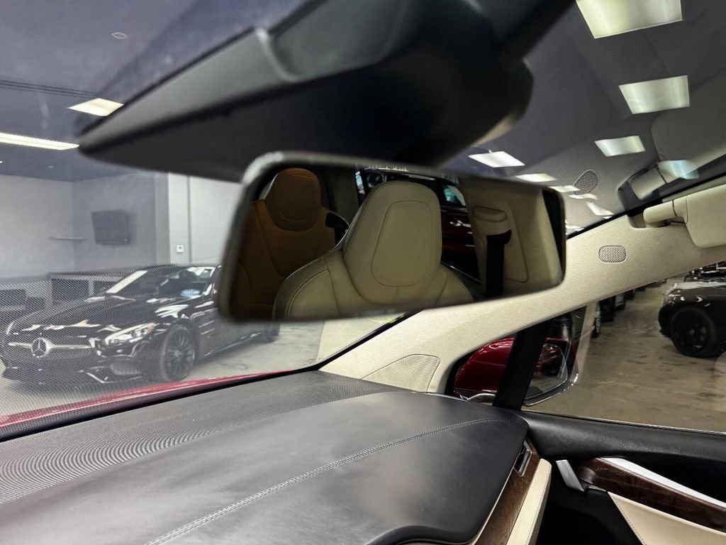 Used 2017 Tesla Model X 75D image 28