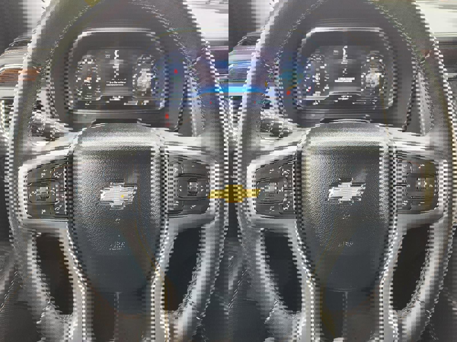 Used 2024 Chevrolet Suburban Premier image 20