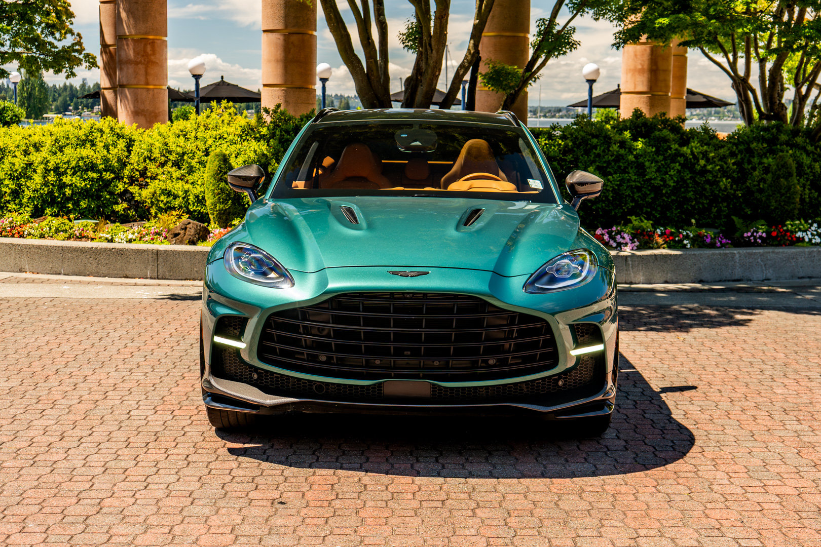 Used 2023 Aston Martin DBX 707 AWD/4WD image 7