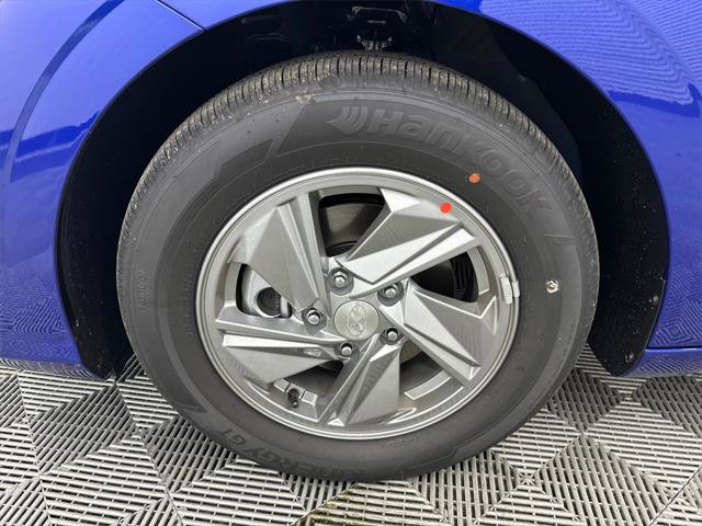 New 2026 Hyundai Elantra SE w/ Cargo Package image 11