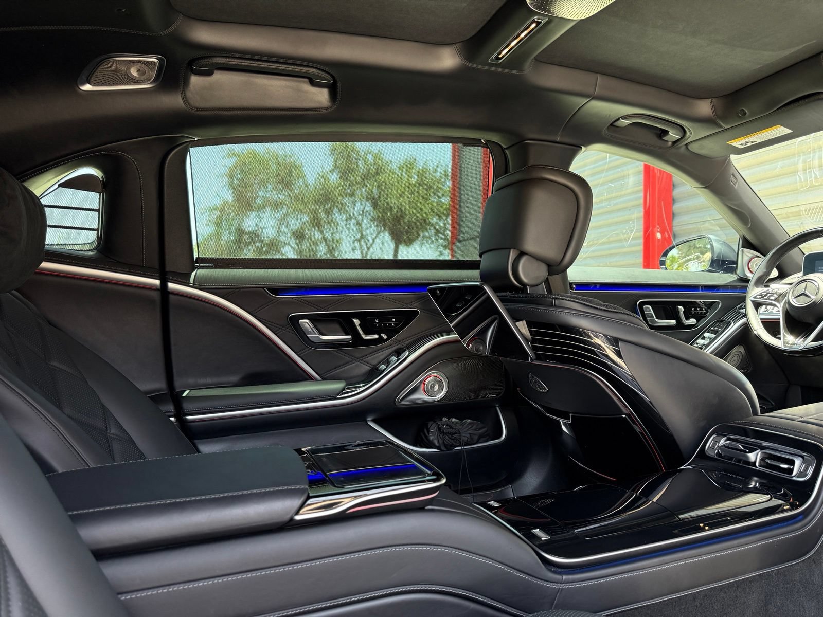 Used 2024 Mercedes-Benz Maybach S 580 4MATIC image 34