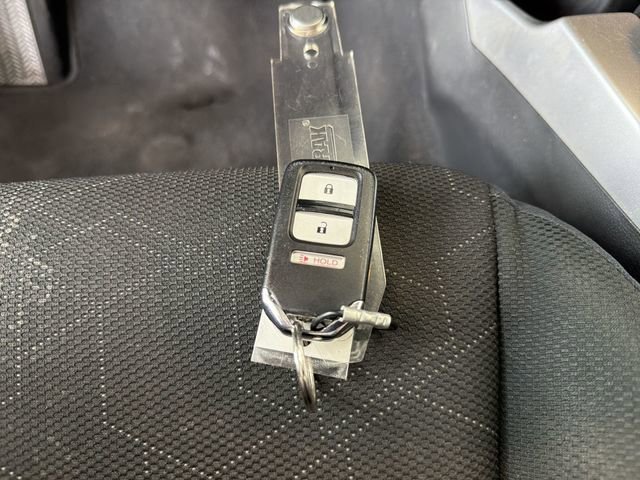 Used 2016 Honda Fit EX image 29