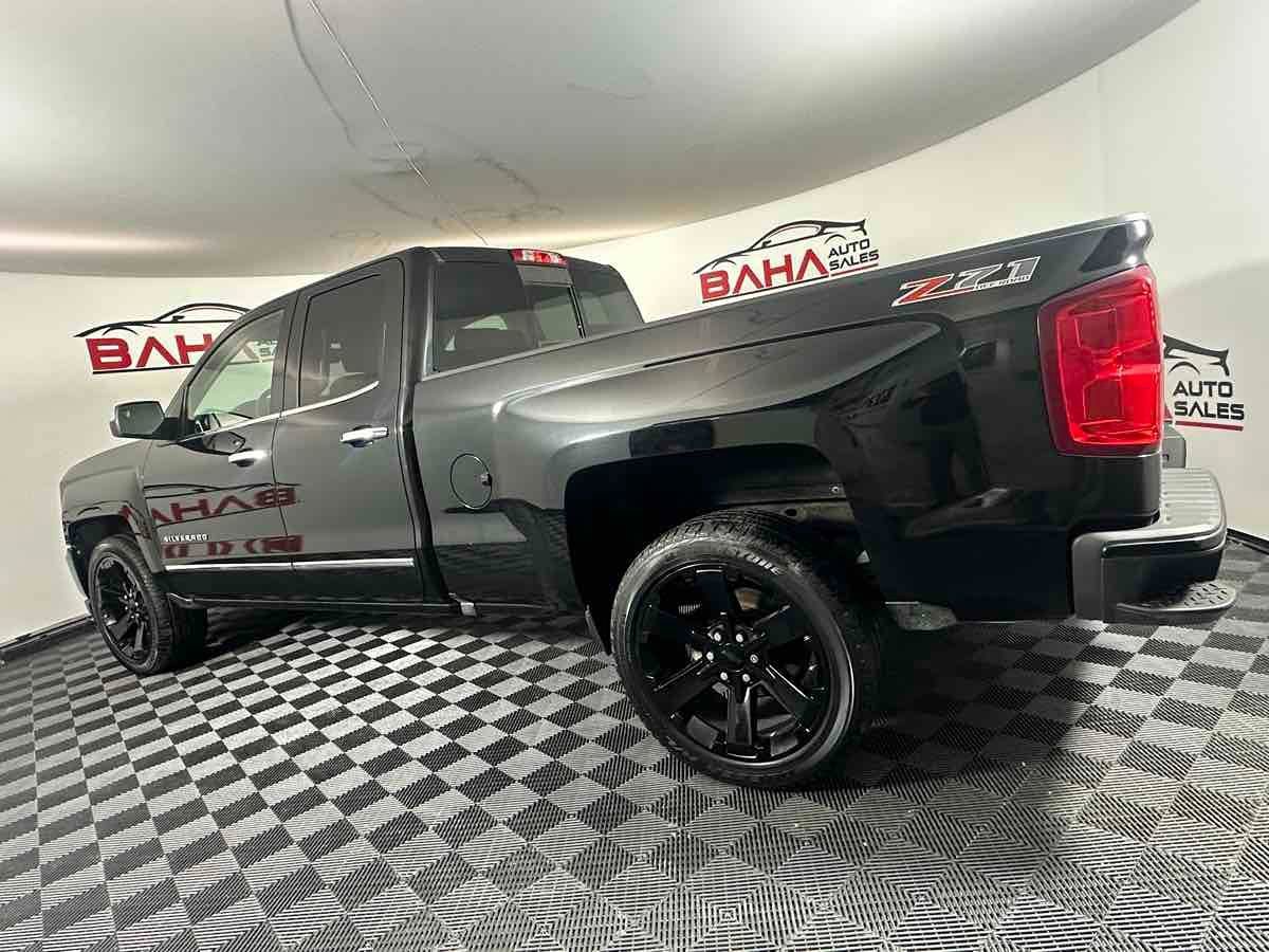 Used 2016 Chevrolet Silverado 1500 LTZ Z71 w/ LTZ Plus Package AWD/4WD image 6