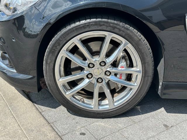 Used 2015 Chevrolet SS RWD image 9