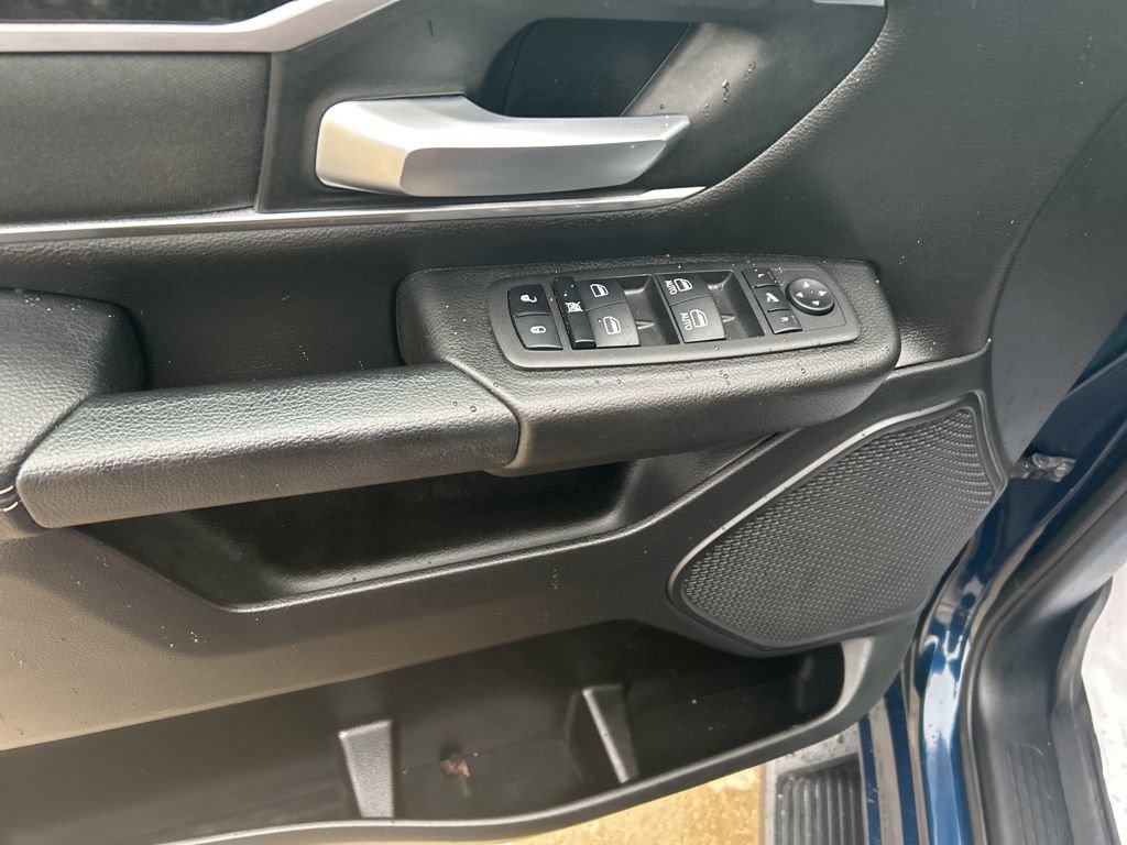 Used 2023 RAM 1500 Big Horn image 14
