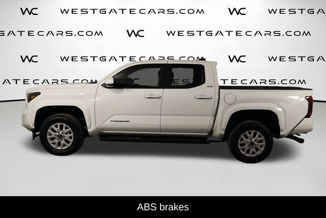 Used 2025 Toyota Tacoma SR5 RWD image 5