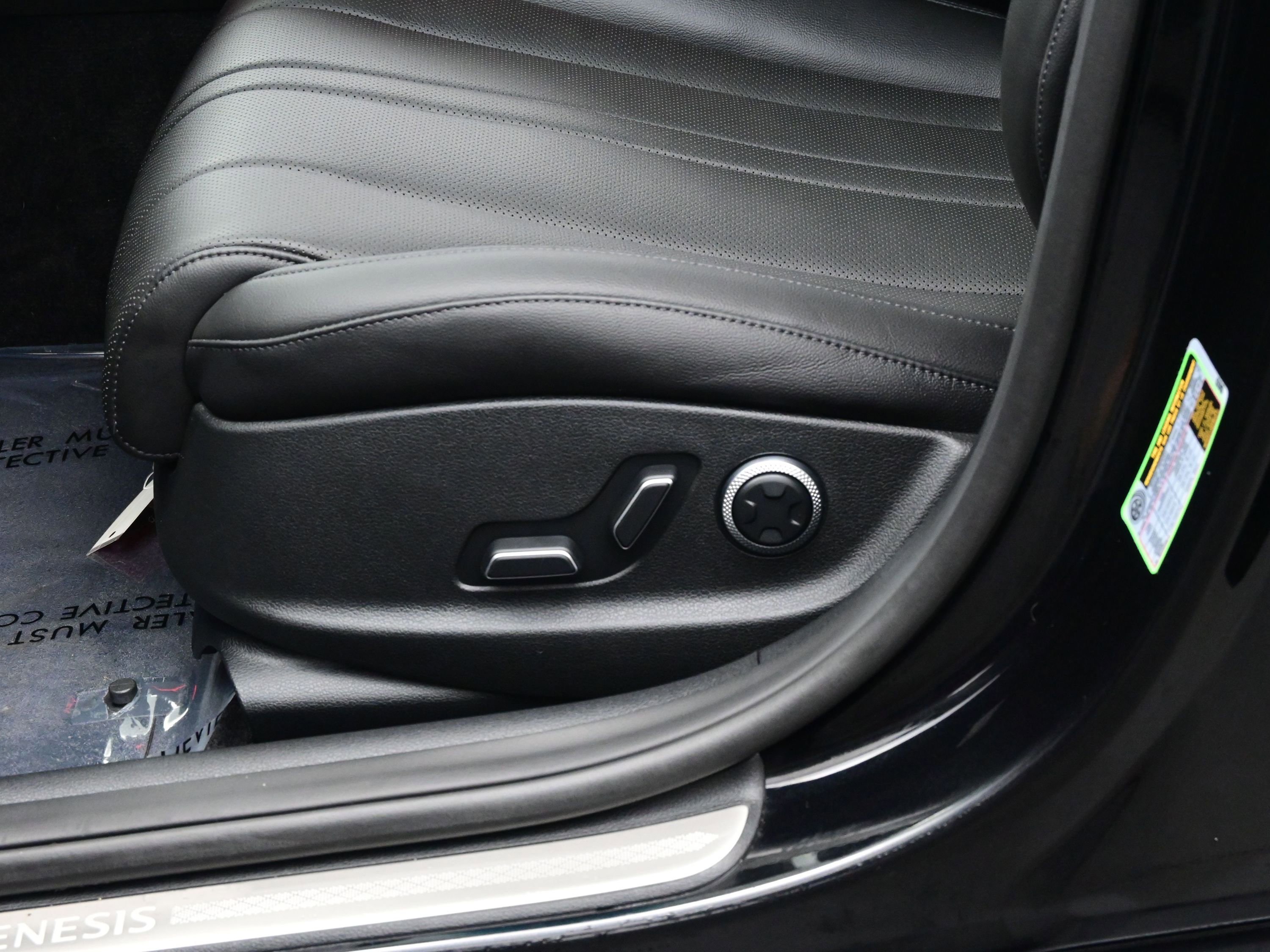 Certified 2026 Genesis G80 2.5T Advanced image 11