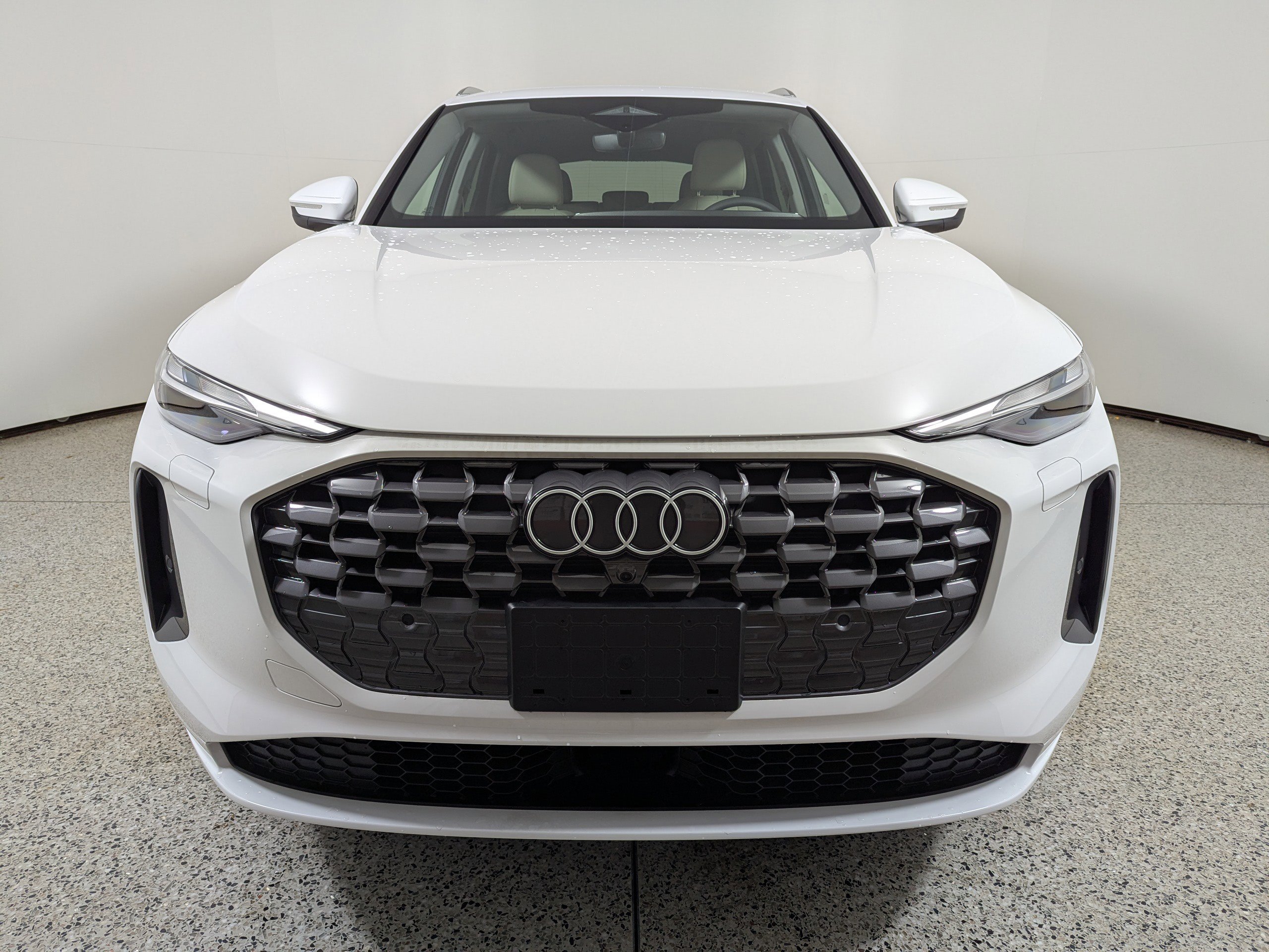 New 2025 Audi Q5 Premium image 2