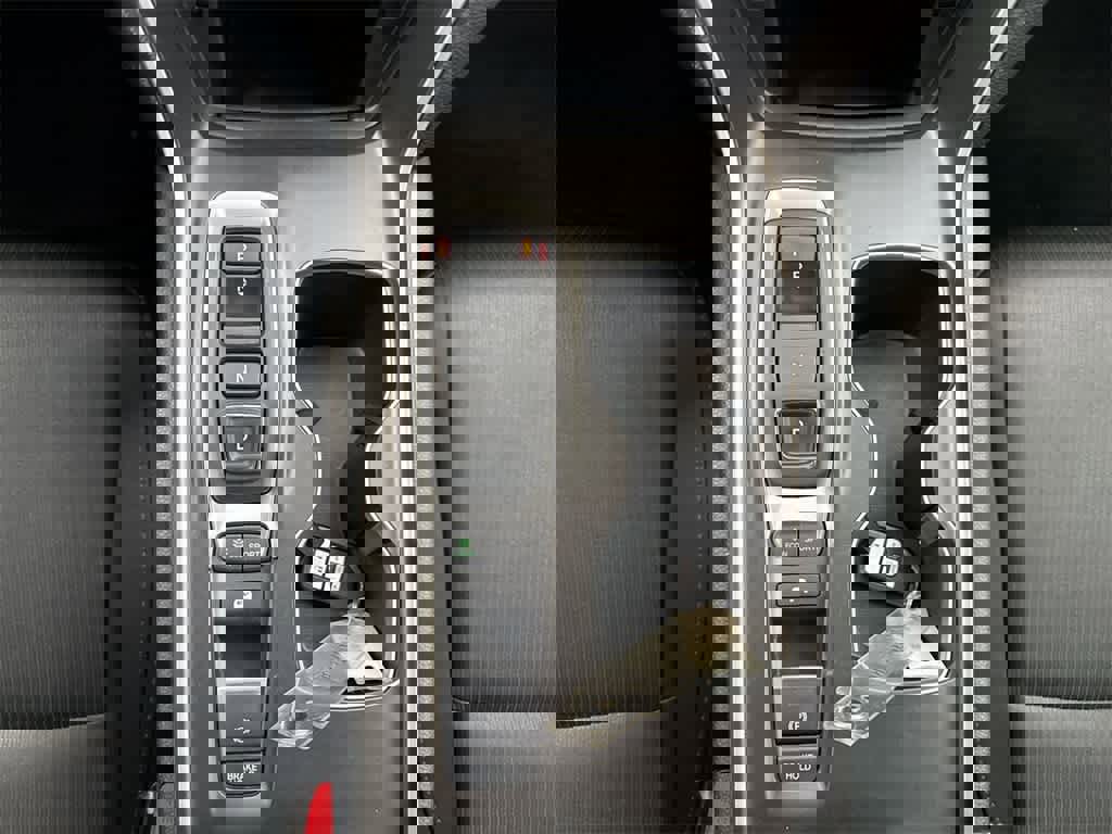 Used 2022 Honda Accord Hybrid image 32