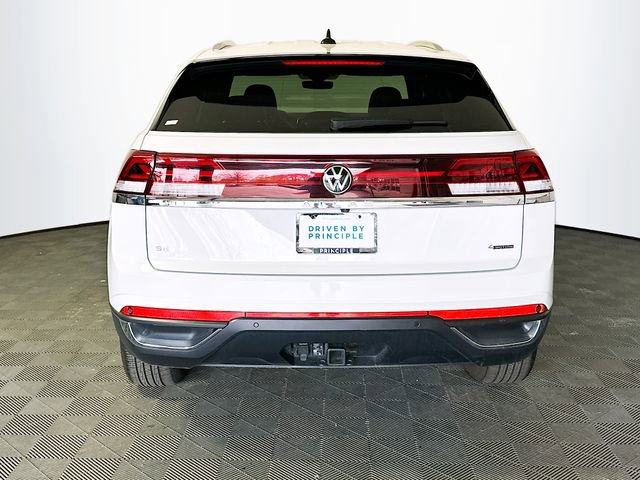 Used 2025 Volkswagen Atlas Cross Sport SE image 7