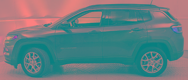 Used 2022 Jeep Compass Latitude image 5