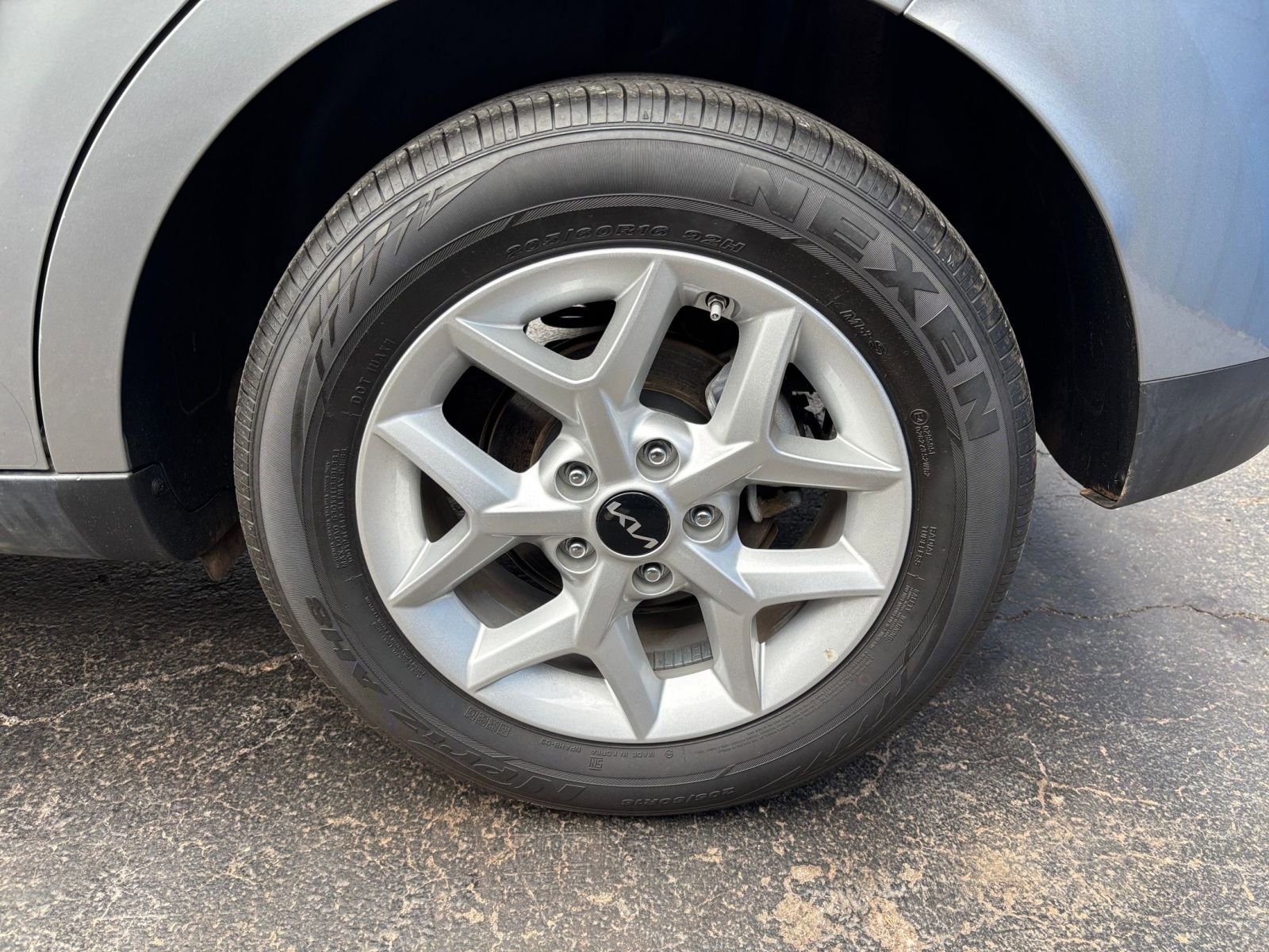 Used 2025 Kia Soul LX w/ LX Technology Package image 28